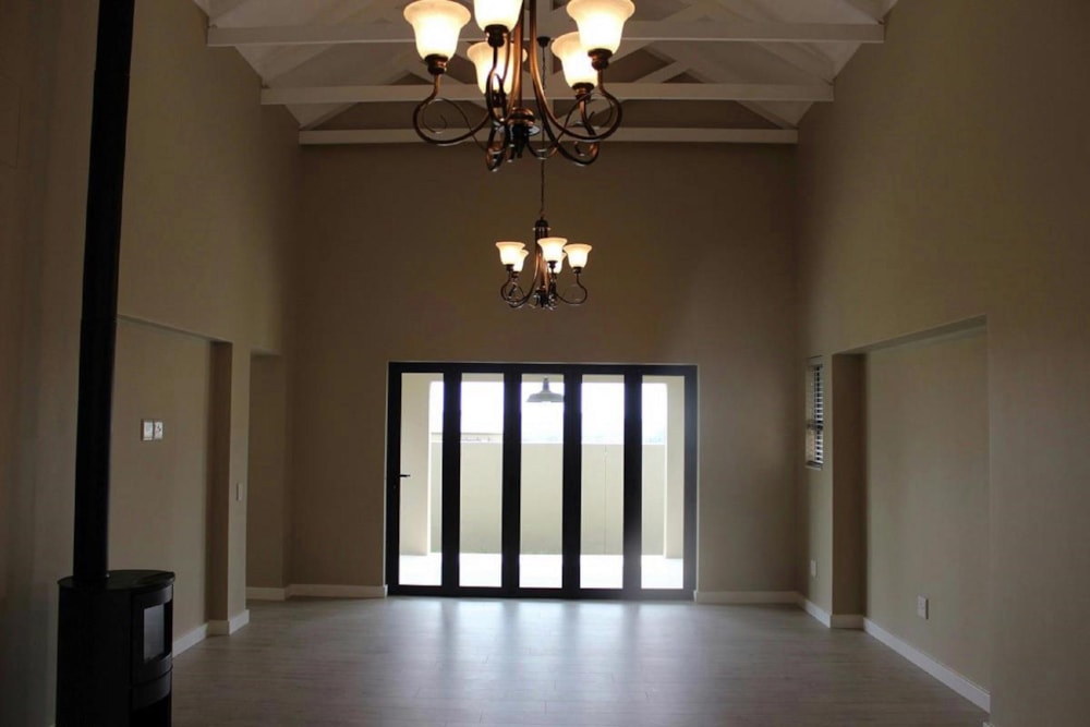 Single-storey house for sale in Copperleaf - 1CU1741995