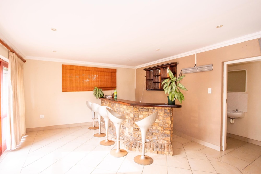 House for sale in Stirling - 1EZ1703392 House for sale in Stirling - 1EZ1703392