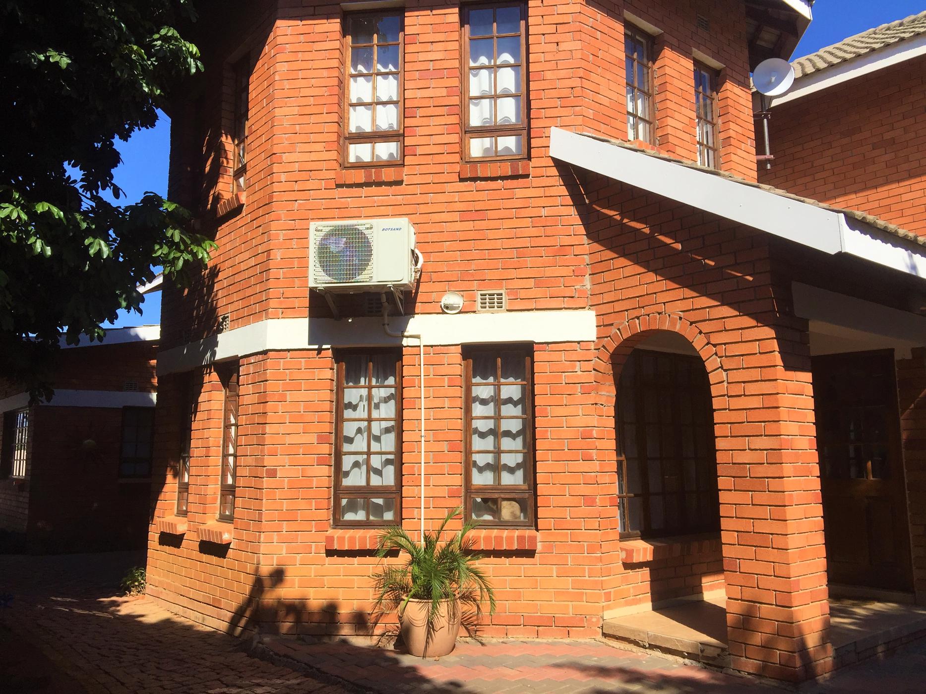 House for sale in Phakalane, Botswana - 3BO1721167