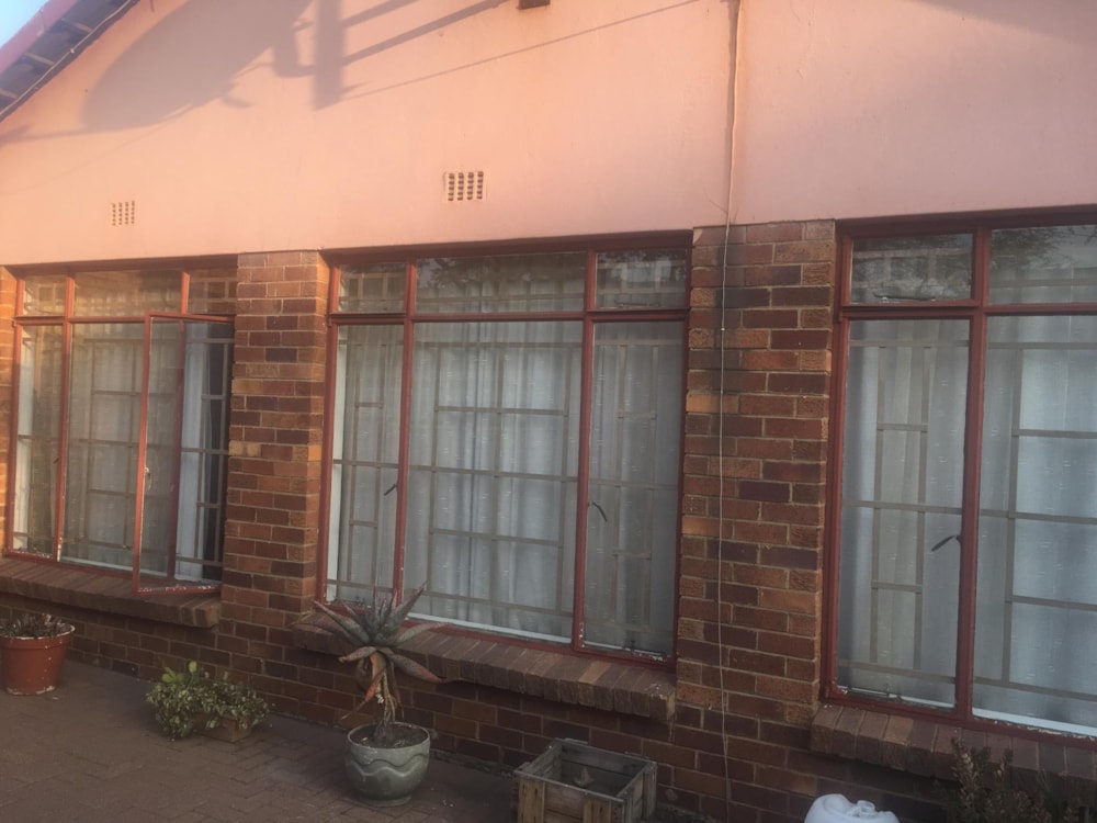 House sold in Witbank (eMalahleni) - 1WD1690162 House sold in Witbank (eMalahleni) - 1WD1690162