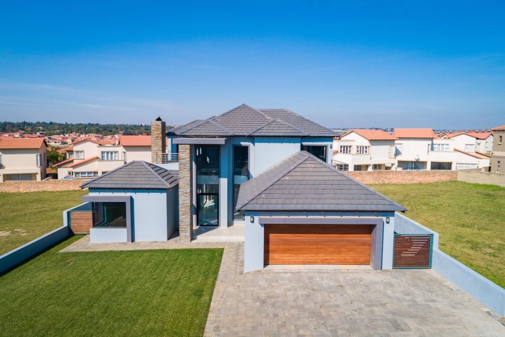 Golf estate house sold in Blue Valley Golf Estate - CN1670487 Golf estate house sold in Blue Valley Golf Estate - CN1670487