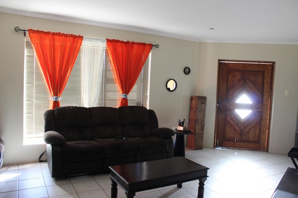 House for sale in Winterhoek Park - 1UK1657527