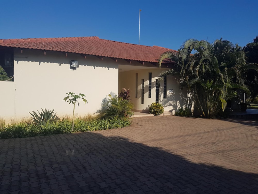 Bed & breakfast to rent in Matola, Mozambique - 3MQ1443474