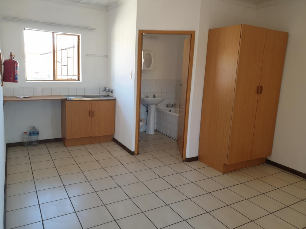 Bachelor apartment to rent in Annadale - 1PS1735010