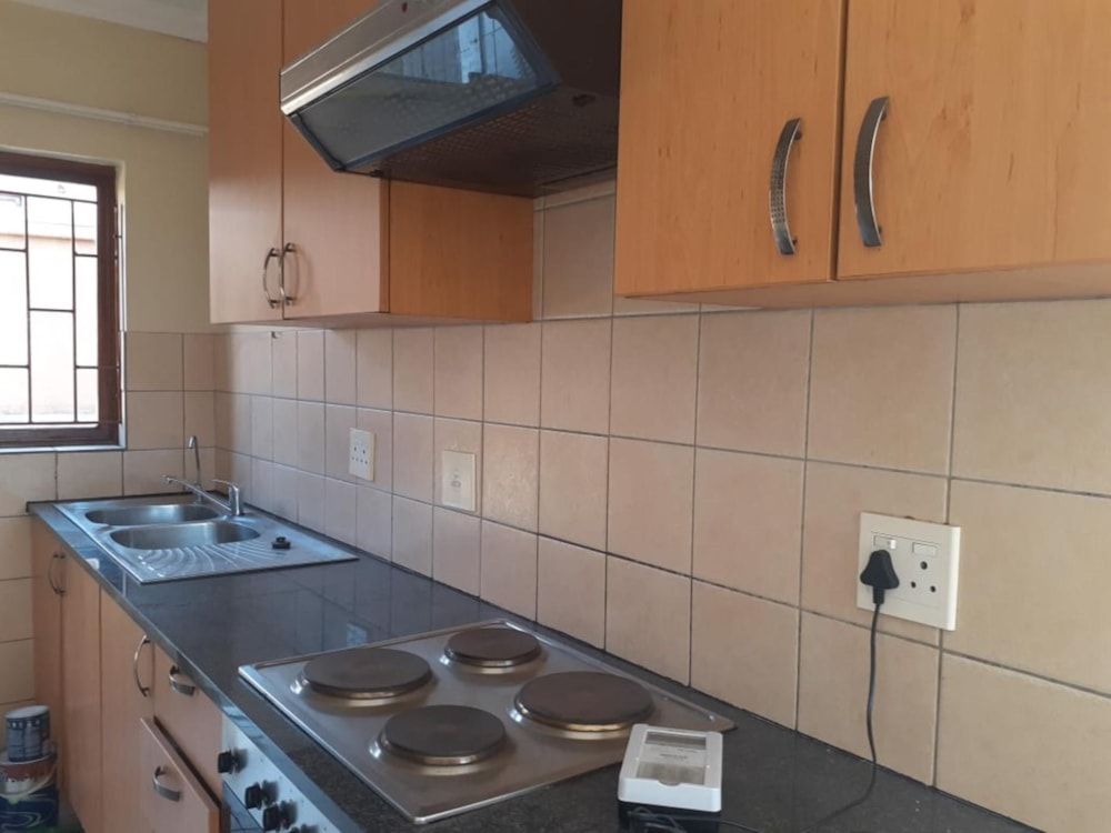 Townhouse to rent in Die Heuwel - 1WD1747951 Townhouse to rent in Die Heuwel - 1WD1747951