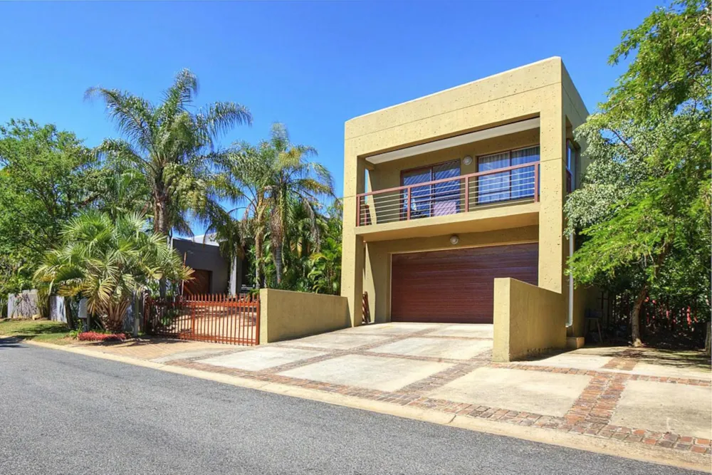 House let in Sonheuwel Ext 1 - 1NS1738722 House let in Sonheuwel Ext 1 - 1NS1738722