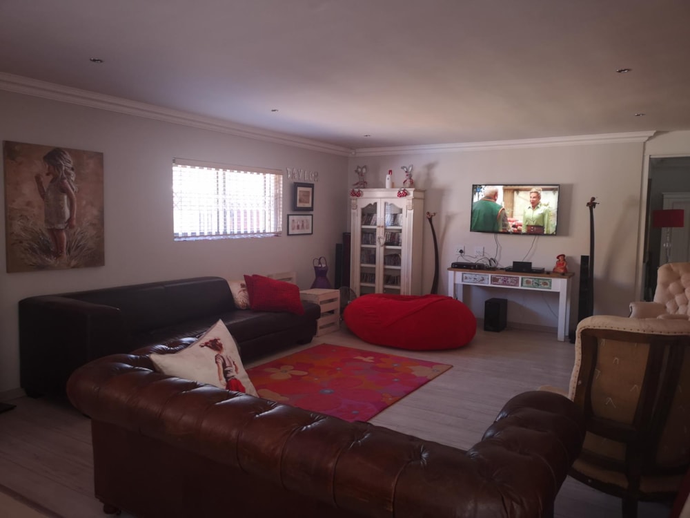 House for sale in Petersfield - 1SP1732535 House for sale in Petersfield - 1SP1732535