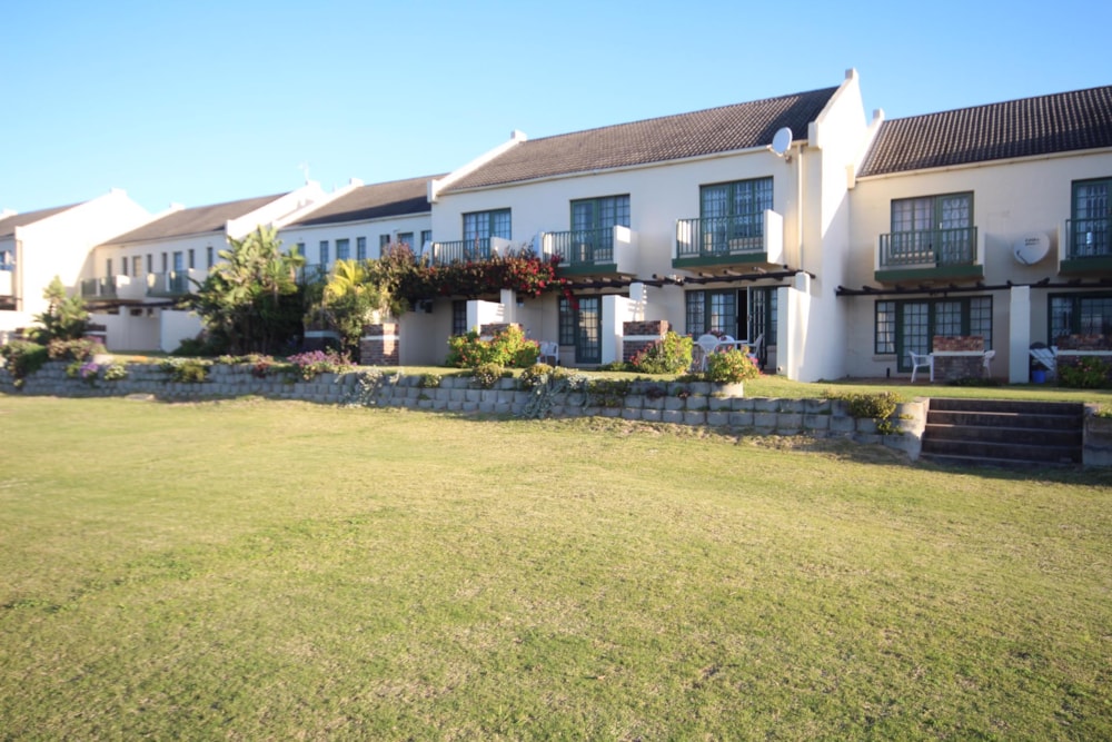 Apartment sold in West Beach, Port Alfred - 1PF1665397 Apartment sold in West Beach, Port Alfred - 1PF1665397