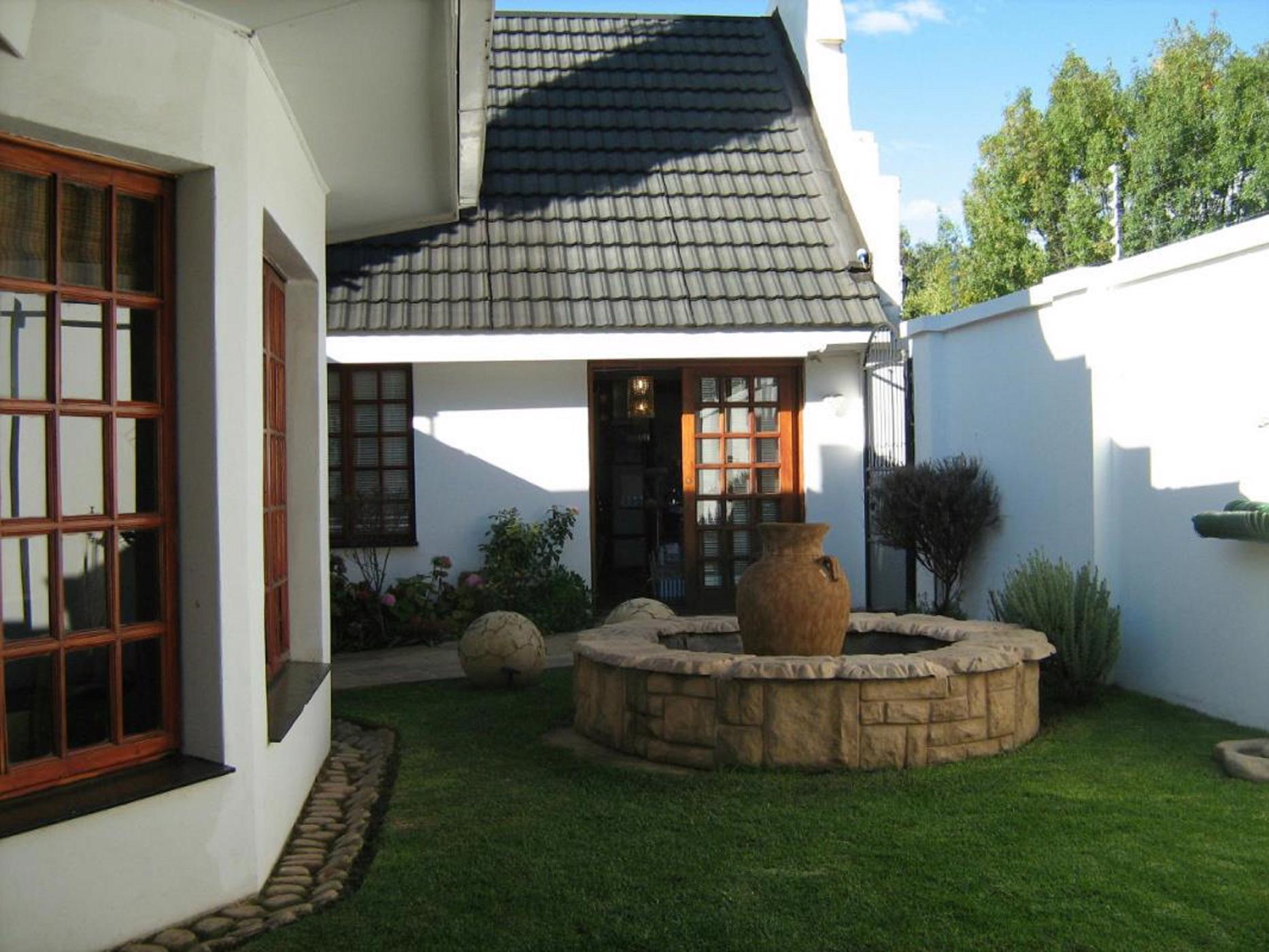 House for sale in Waverley, Bloemfontein - 1BX1715011