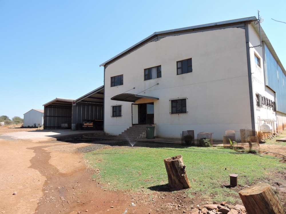 Lifestyle property for sale in Koster - 1RU1749723