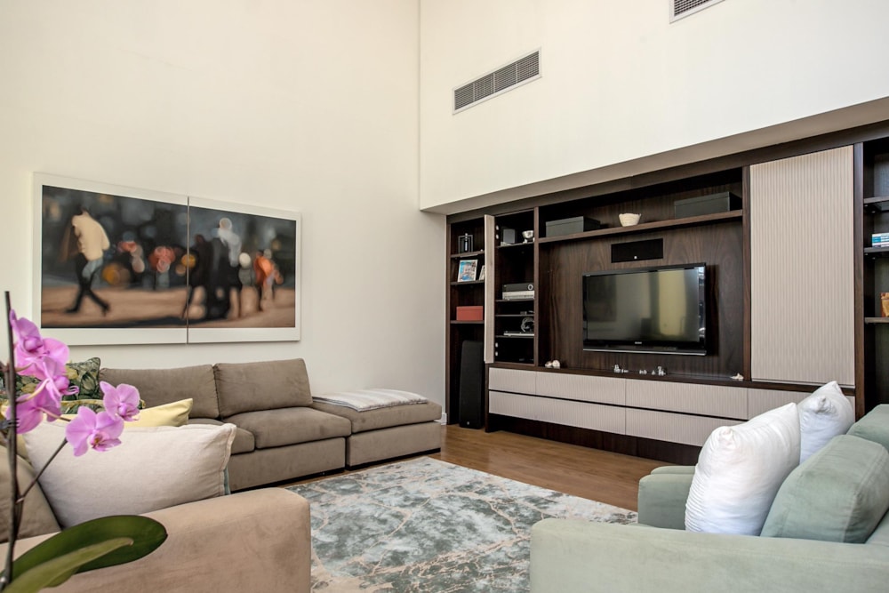 Apartment sold in Melrose Arch - HP1719856 Apartment sold in Melrose Arch - HP1719856