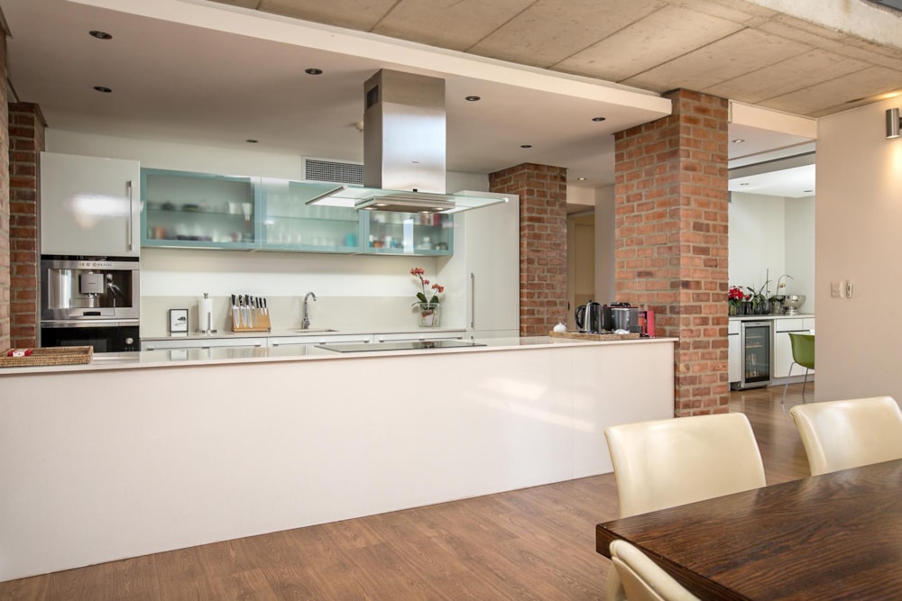 Apartment sold in Melrose Arch - HP1719856 Apartment sold in Melrose Arch - HP1719856