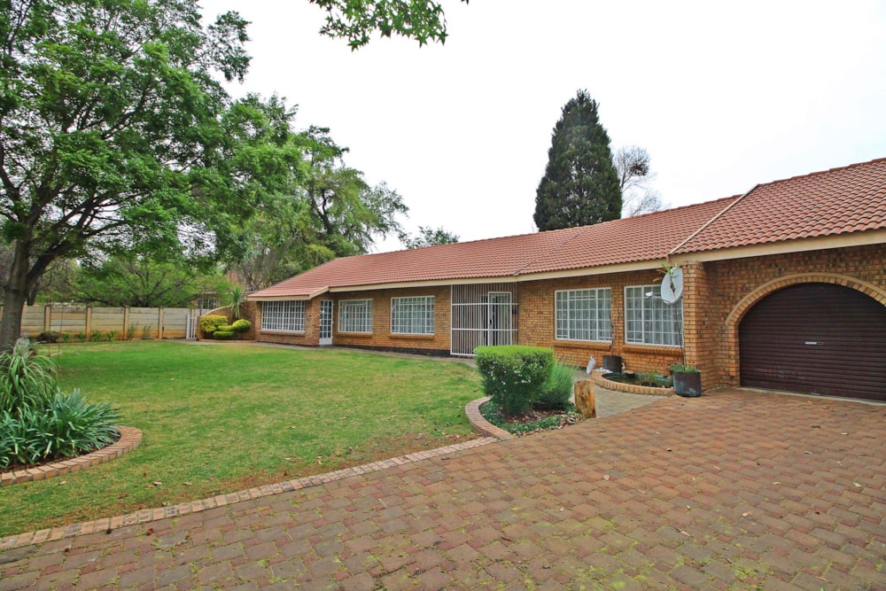 House for sale in Lydenburg (Mashishing) - 1LY1747381