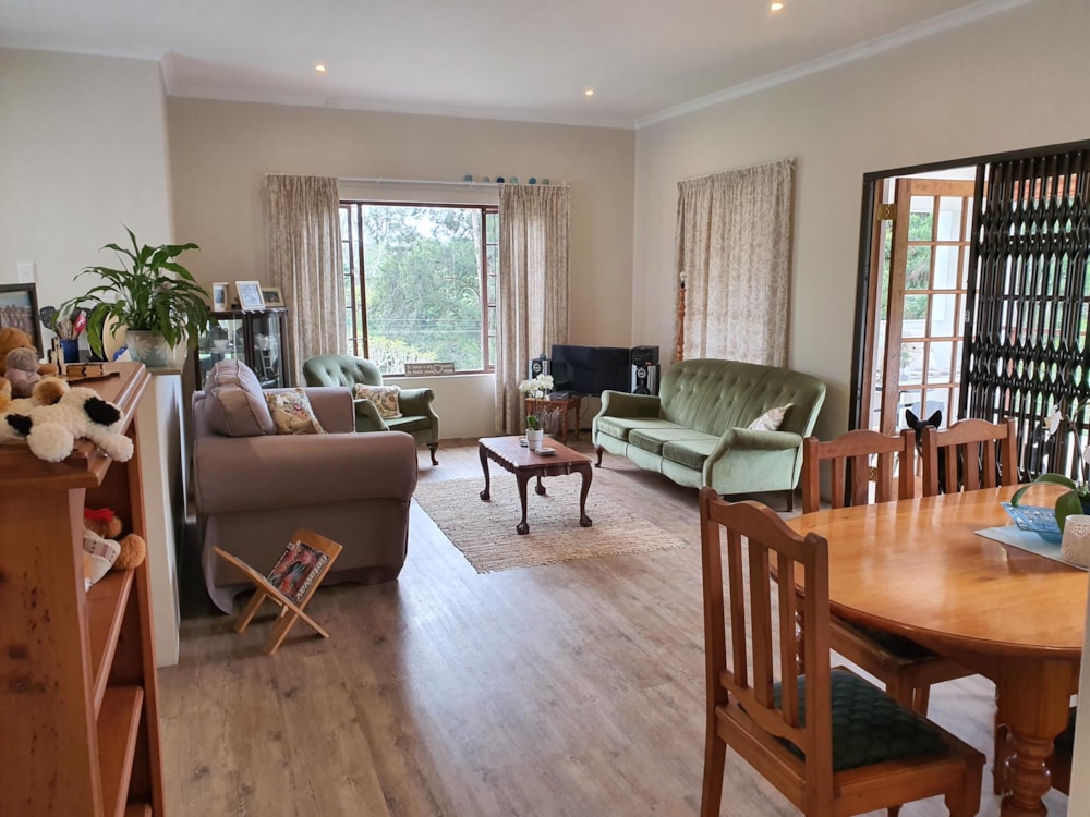 Garden apartment let in Kloof - 1KF1683161