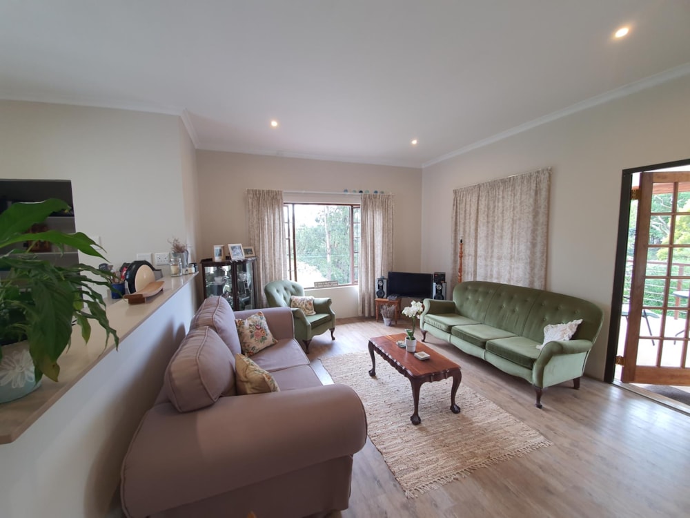 Garden apartment let in Kloof - 1KF1683161