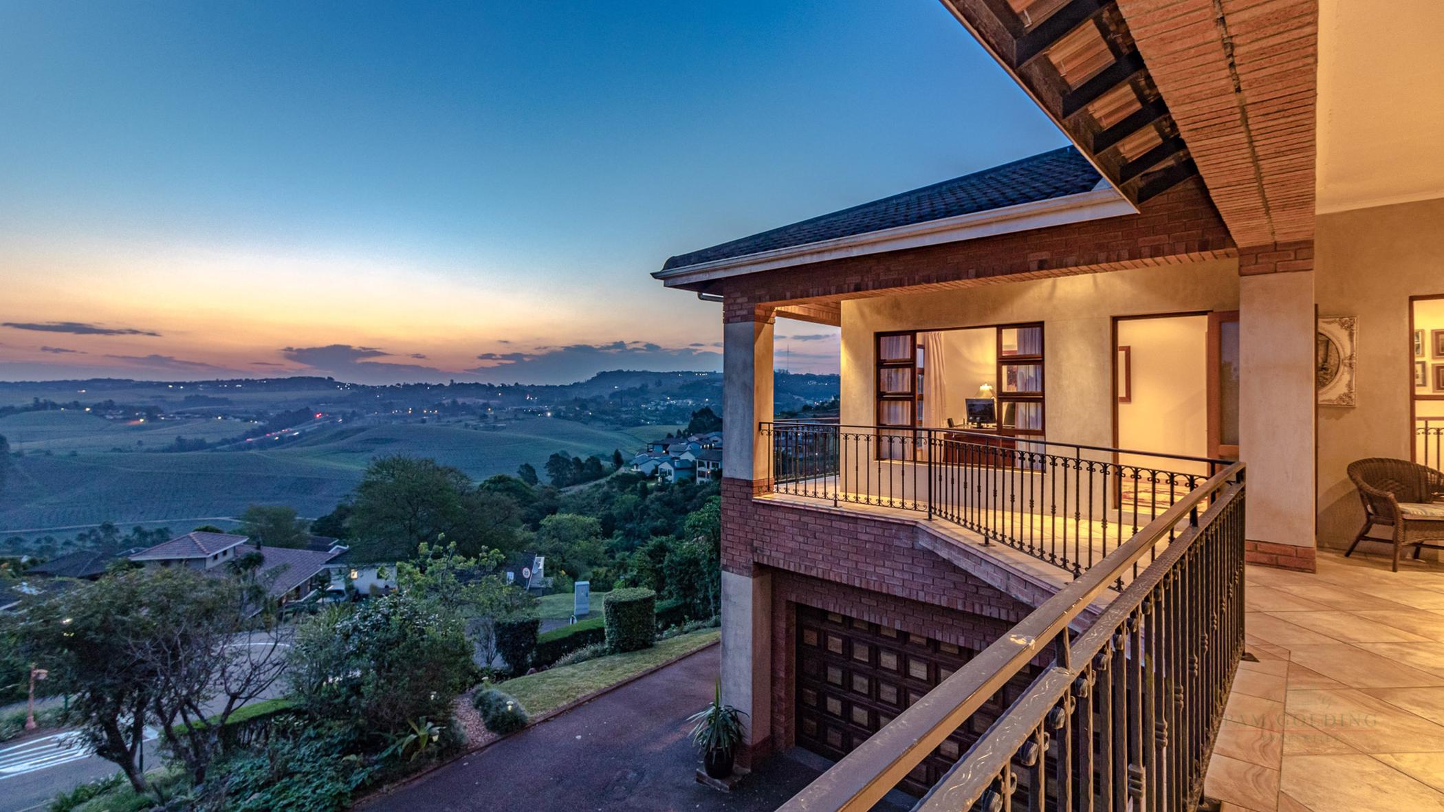 Townhouse for sale in Hillcrest, Upper Highway - 1KF1725099