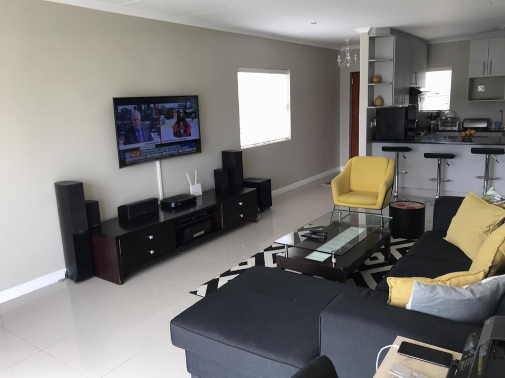 Townhouse to rent in Sherwood, Port Elizabeth, Gqeberha - 1PLZ1418577