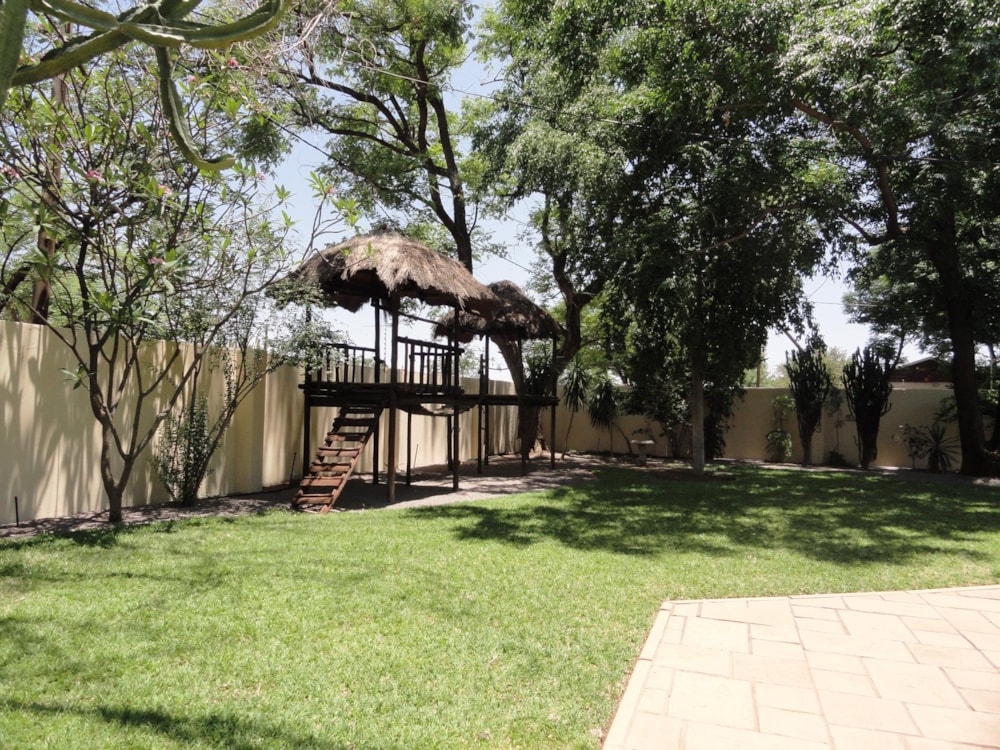 House for sale in Village, Botswana - 3BO1714556 House for sale in Village, Botswana - 3BO1714556