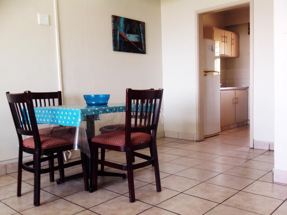 Apartment to rent in Amanzimtoti - 1WB1741352 Apartment to rent in Amanzimtoti - 1WB1741352