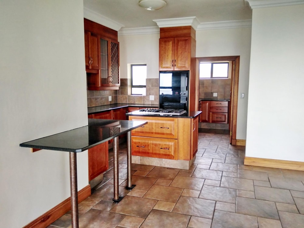 House let in Mossel Bay Golf Estate - 1MB1703465 House let in Mossel Bay Golf Estate - 1MB1703465