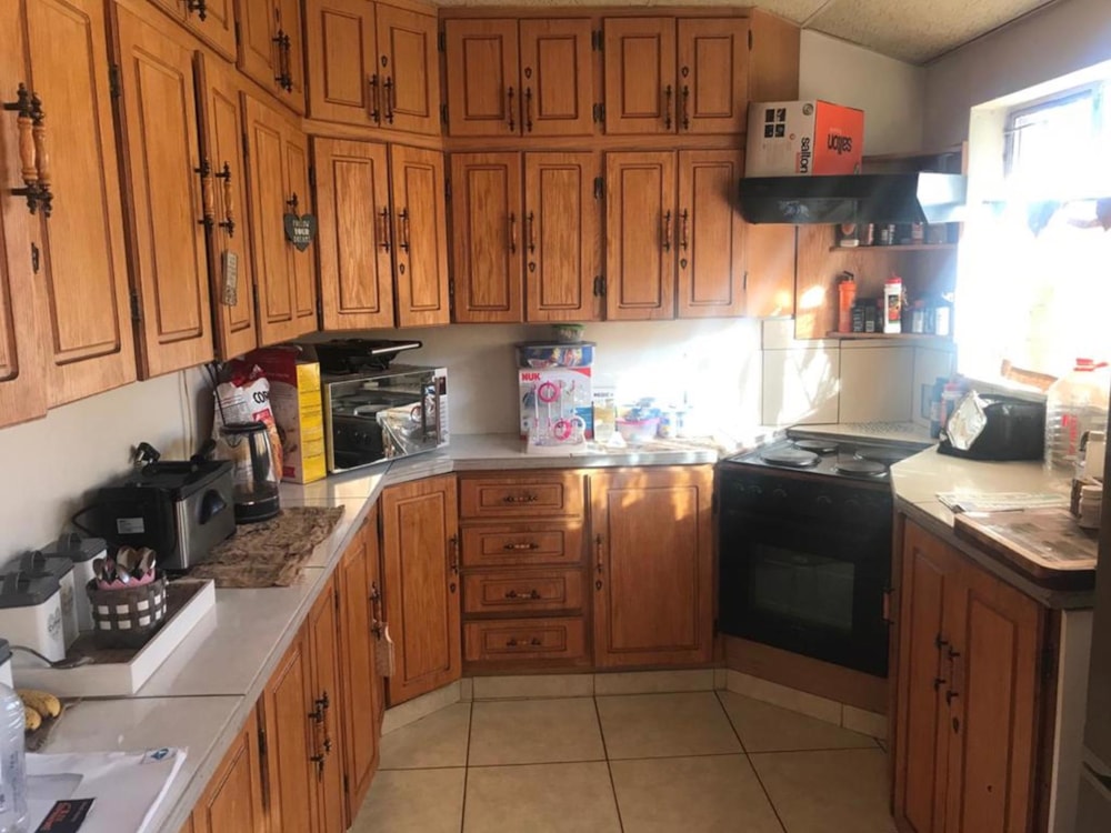 House let in Generaal de Wet - 1BX1692904 House let in Generaal de Wet - 1BX1692904