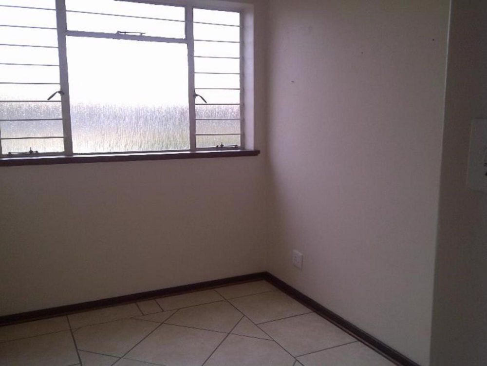 Townhouse to rent in Selcourt - 1SP1730137