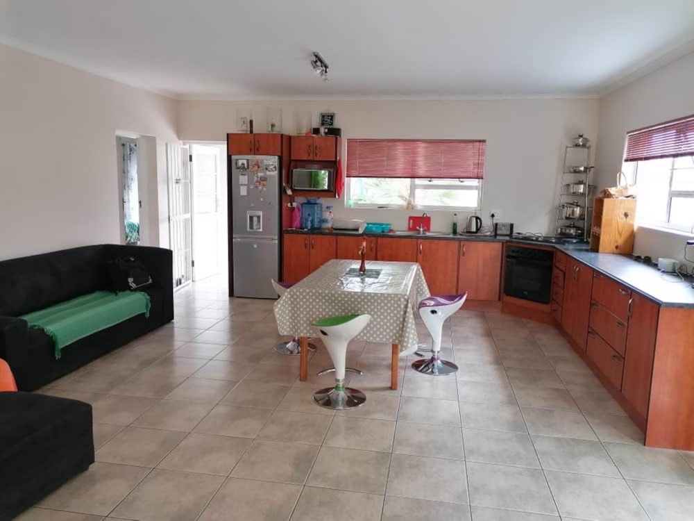 Townhouse sold in Kramersdorf, Namibia - 3NM1702098 Townhouse sold in Kramersdorf, Namibia - 3NM1702098