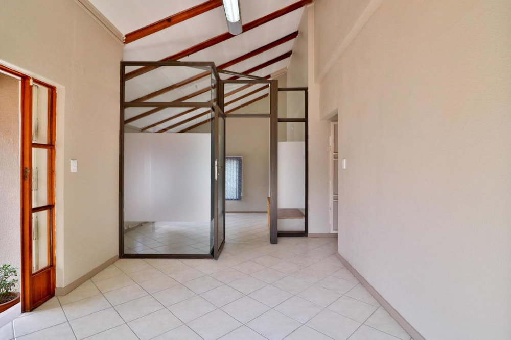 Commercial business for sale in South Crest - 1GV1739264