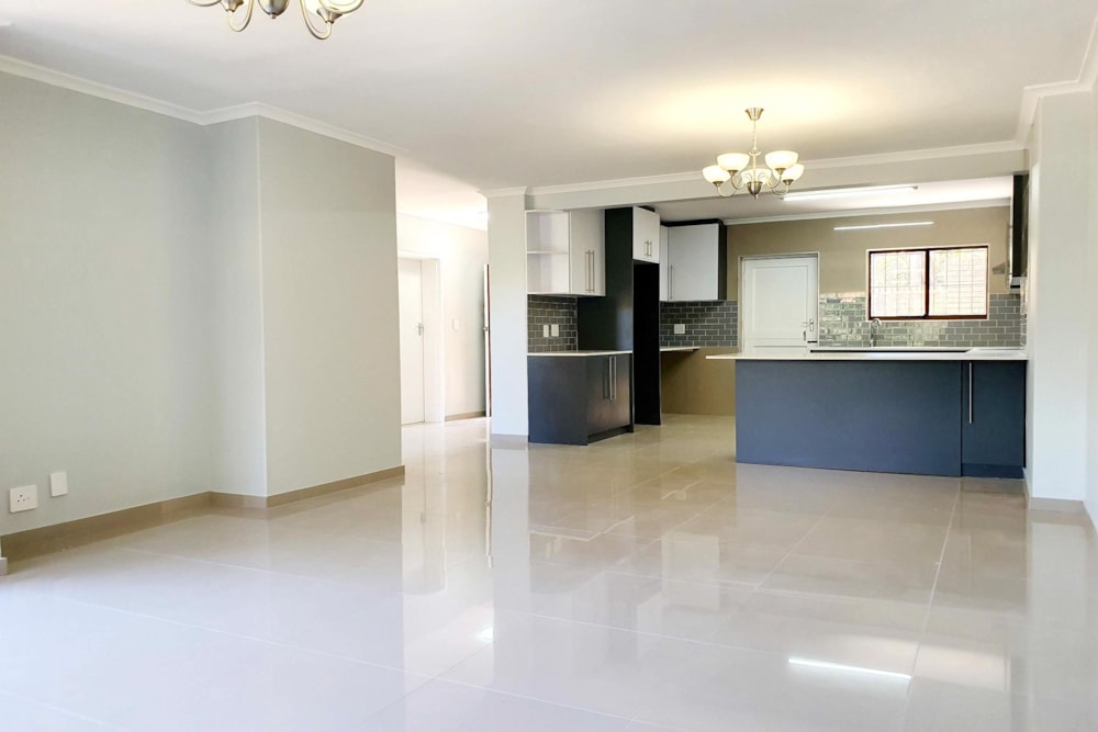 Semi-detached house to rent in Vergesig - NSL1728862