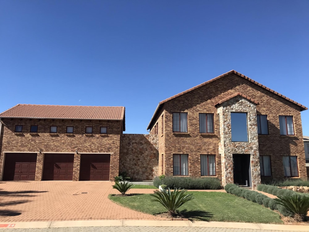 Security estate home to rent in Aquavista Mountain Estate - PNL1678907 Security estate home to rent in Aquavista Mountain Estate - PNL1678907