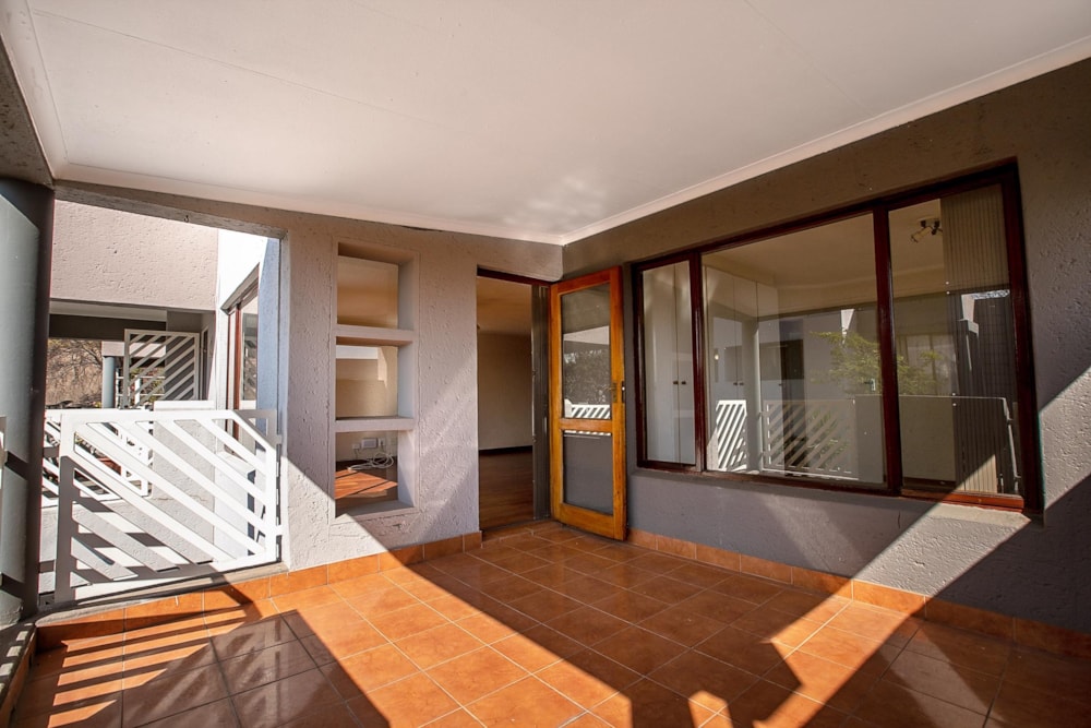 Apartment for sale in Craighall Park - HP1749782 Apartment for sale in Craighall Park - HP1749782