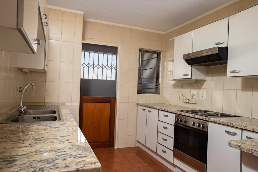 Apartment for sale in Craighall Park - HP1749782