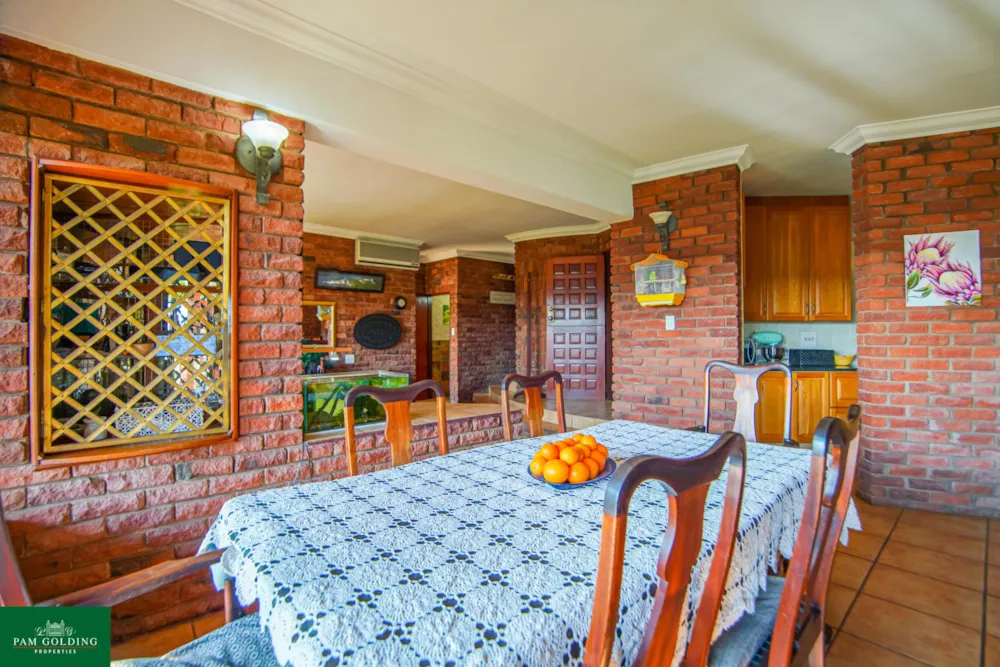 Double-storey house for sale in Winston Park - 1KF1738163 Double-storey house for sale in Winston Park - 1KF1738163