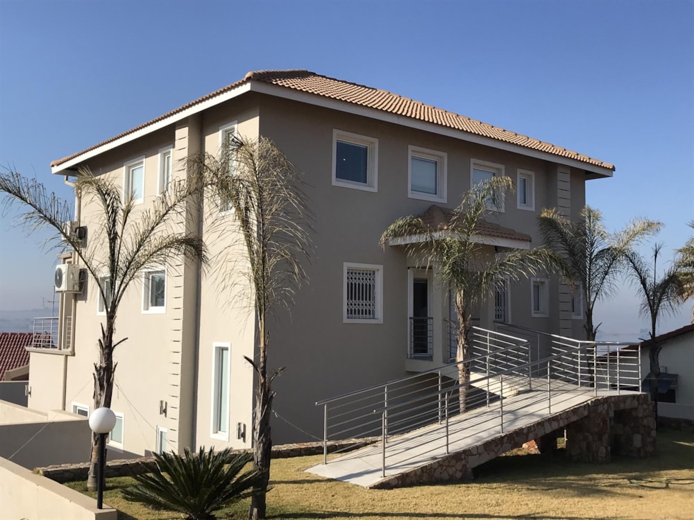 Security estate home to rent in Bronkhorstbaai - PNL1704108 Security estate home to rent in Bronkhorstbaai - PNL1704108