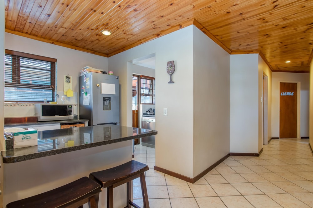 House sold in Paarl - TK1665210