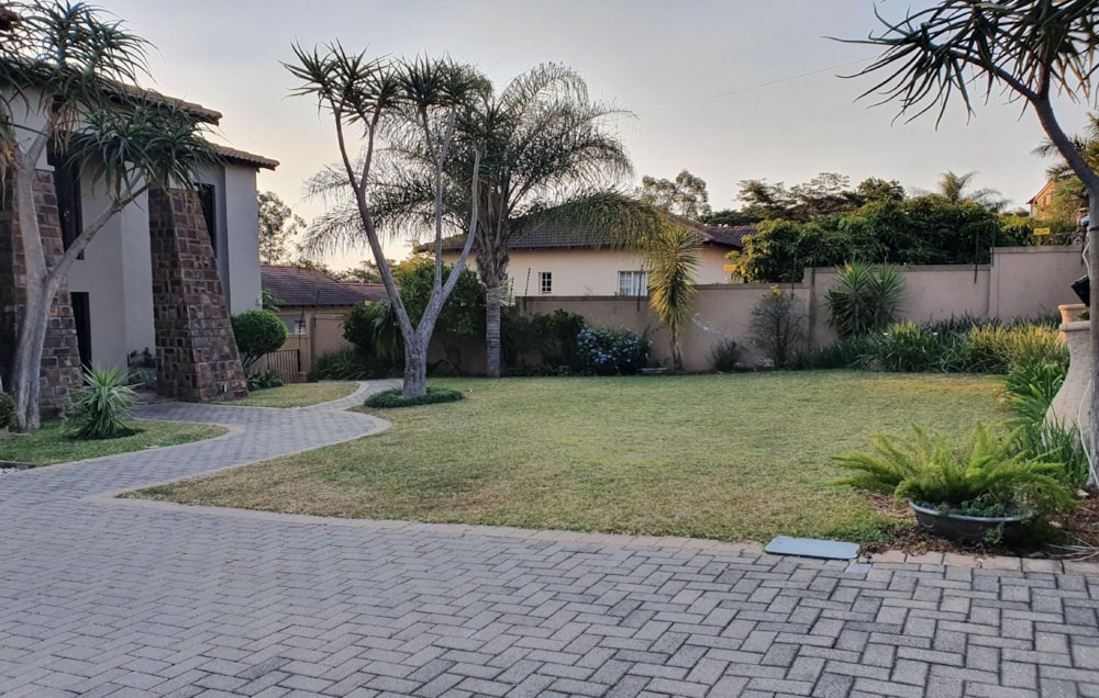 House for sale in Stonehenge - 1NS1685042 House for sale in Stonehenge - 1NS1685042