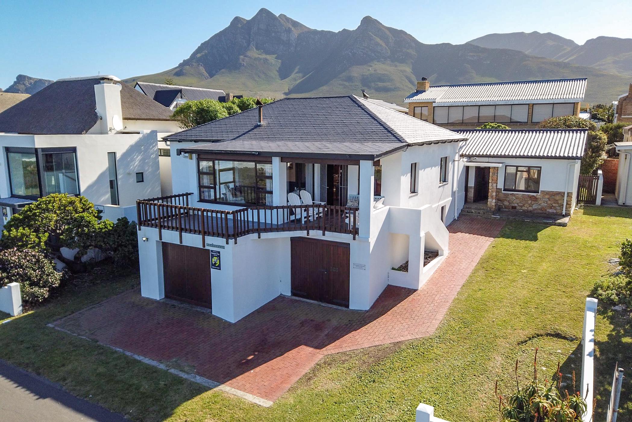 House for sale in Kleinmond - KN1716772