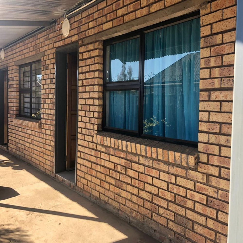 Apartment let in West End , Kimberley - 1KJ1689722 Apartment let in West End , Kimberley - 1KJ1689722