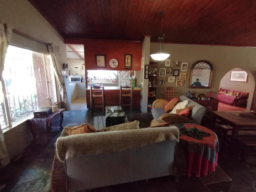 Smallholding sold in Bishopstowe - 1PM1688895 Smallholding sold in Bishopstowe - 1PM1688895