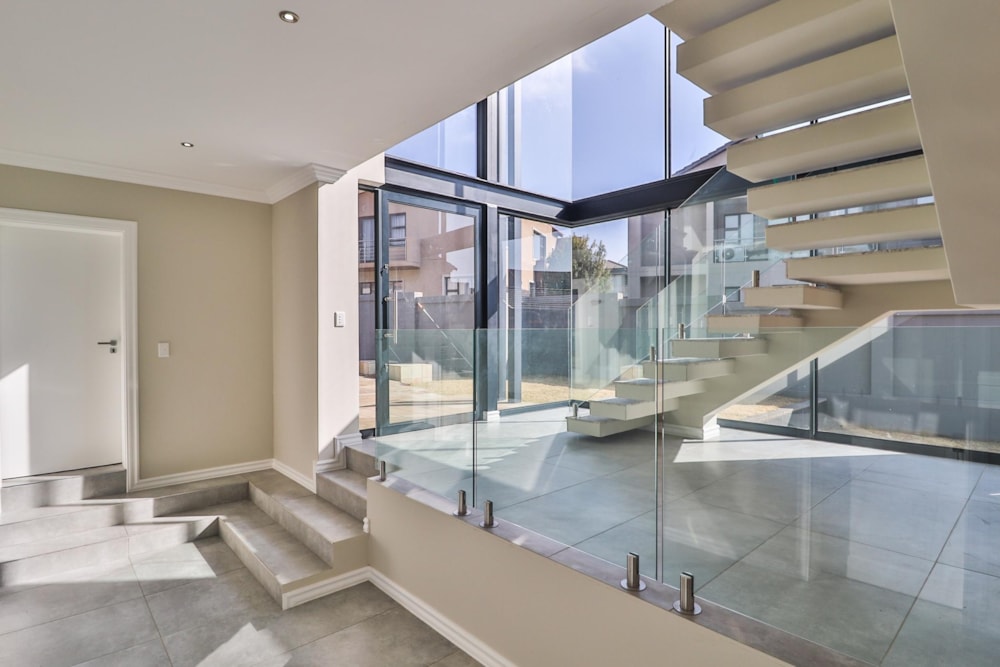 House for sale in Aspen Lakes - 1GV1692048