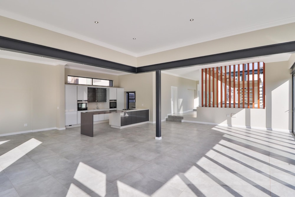 House for sale in Aspen Lakes - 1GV1692048