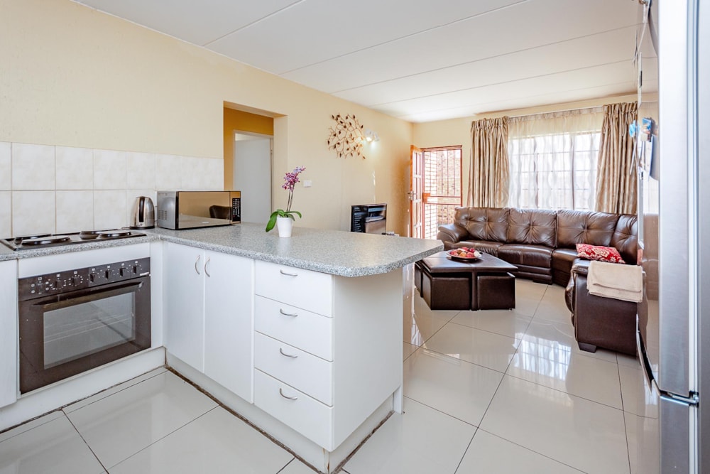 Townhouse for sale in Terenure - KTP1686748 Townhouse for sale in Terenure - KTP1686748