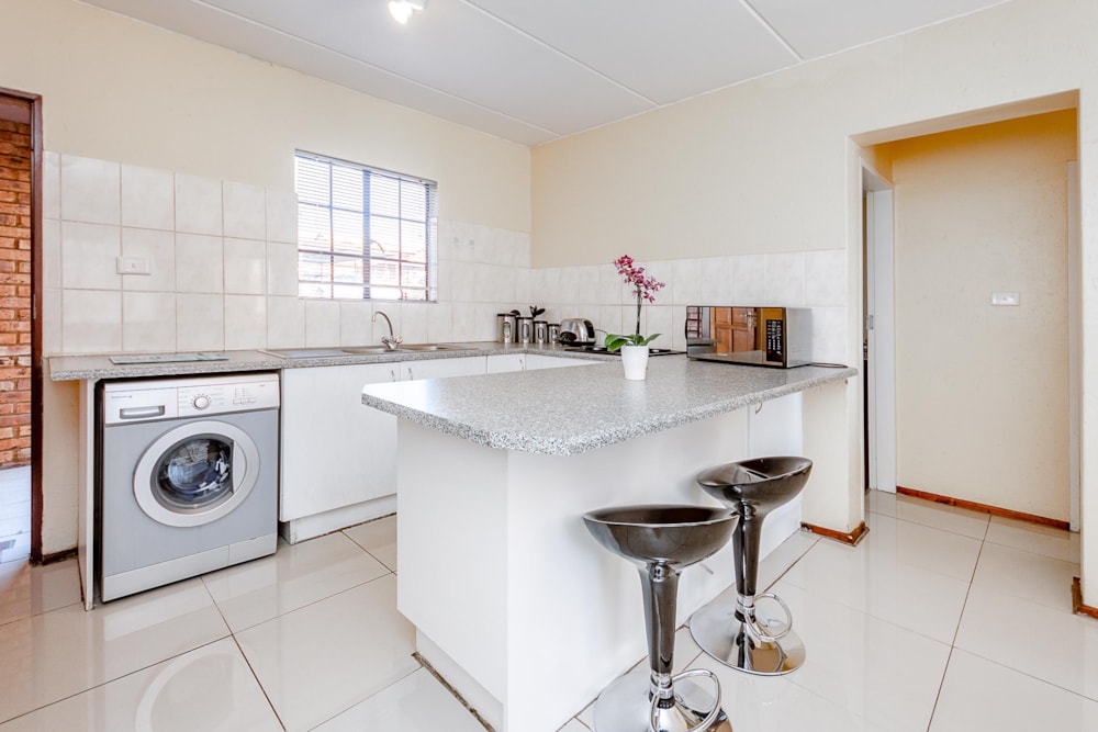 Townhouse for sale in Terenure - KTP1686748 Townhouse for sale in Terenure - KTP1686748