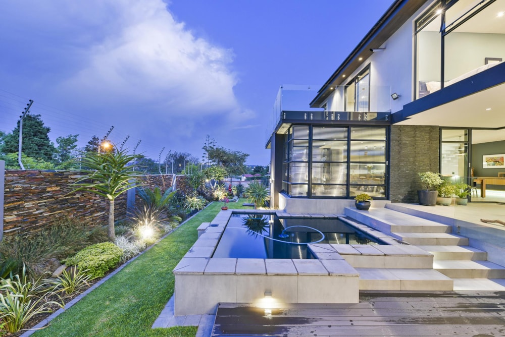 Security estate home sold in Olivedale - FW1687255 Security estate home sold in Olivedale - FW1687255