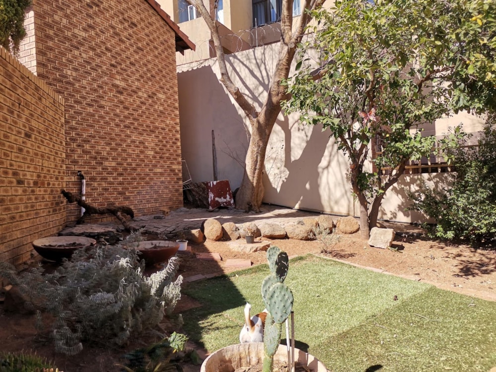 Townhouse for sale in Westdene, Bloemfontein - 1BX1746557 Townhouse for sale in Westdene, Bloemfontein - 1BX1746557