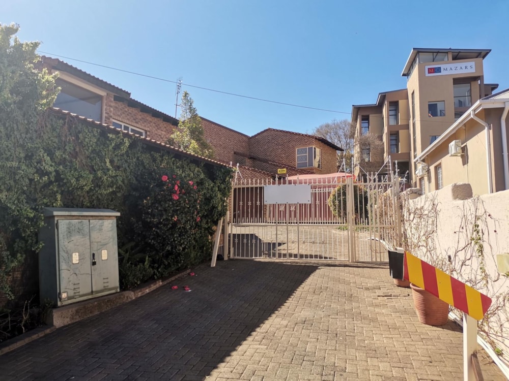 Townhouse for sale in Westdene, Bloemfontein - 1BX1746557 Townhouse for sale in Westdene, Bloemfontein - 1BX1746557
