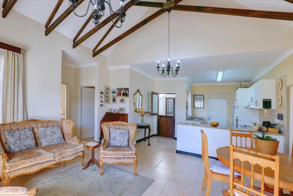 Retirement home let in Blue Mountain - GEL1737126