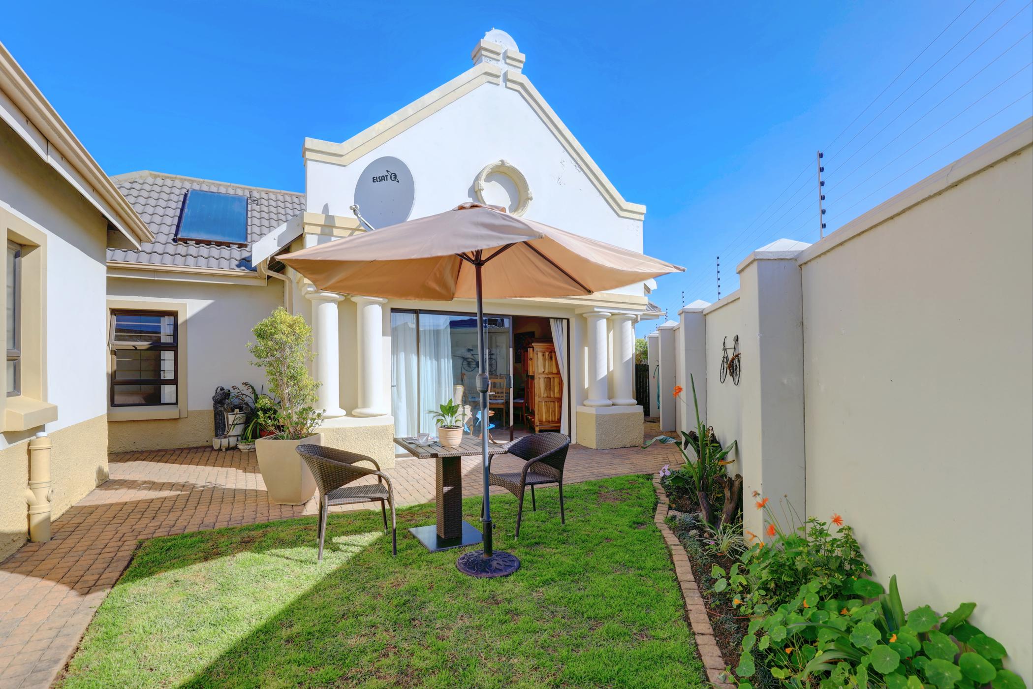 Retirement home to rent in Blue Mountain - GEL1737126