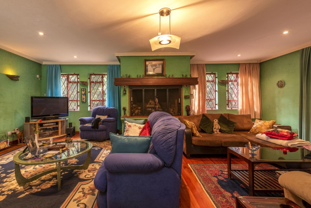 Double-storey house for sale in Runda , Kenya - 3KE1731384