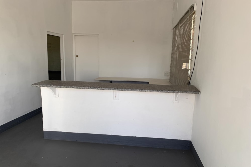 Commercial Building to rent in Westville - 1WP1737052